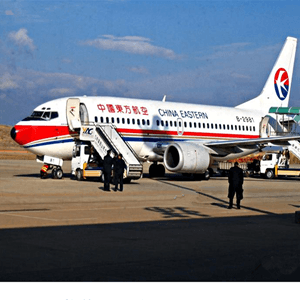 重庆仙女山机场物流航空快运业稳步发展的原因是什么？